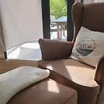 بيت للعطل Offgrid Haus Am Angelteich *