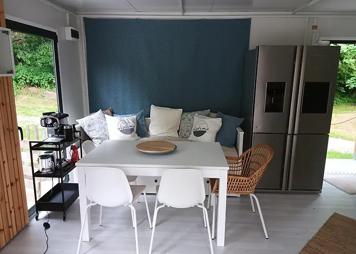 Offgrid Haus Am Angelteich 펜션 *